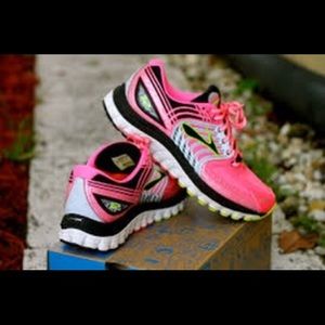 Brooks glycerin womans